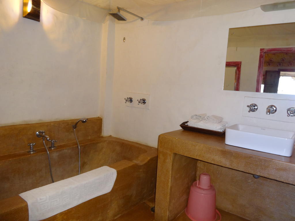 Raasleela Luxury Camp Hotell Udaipur Eksteriør bilde