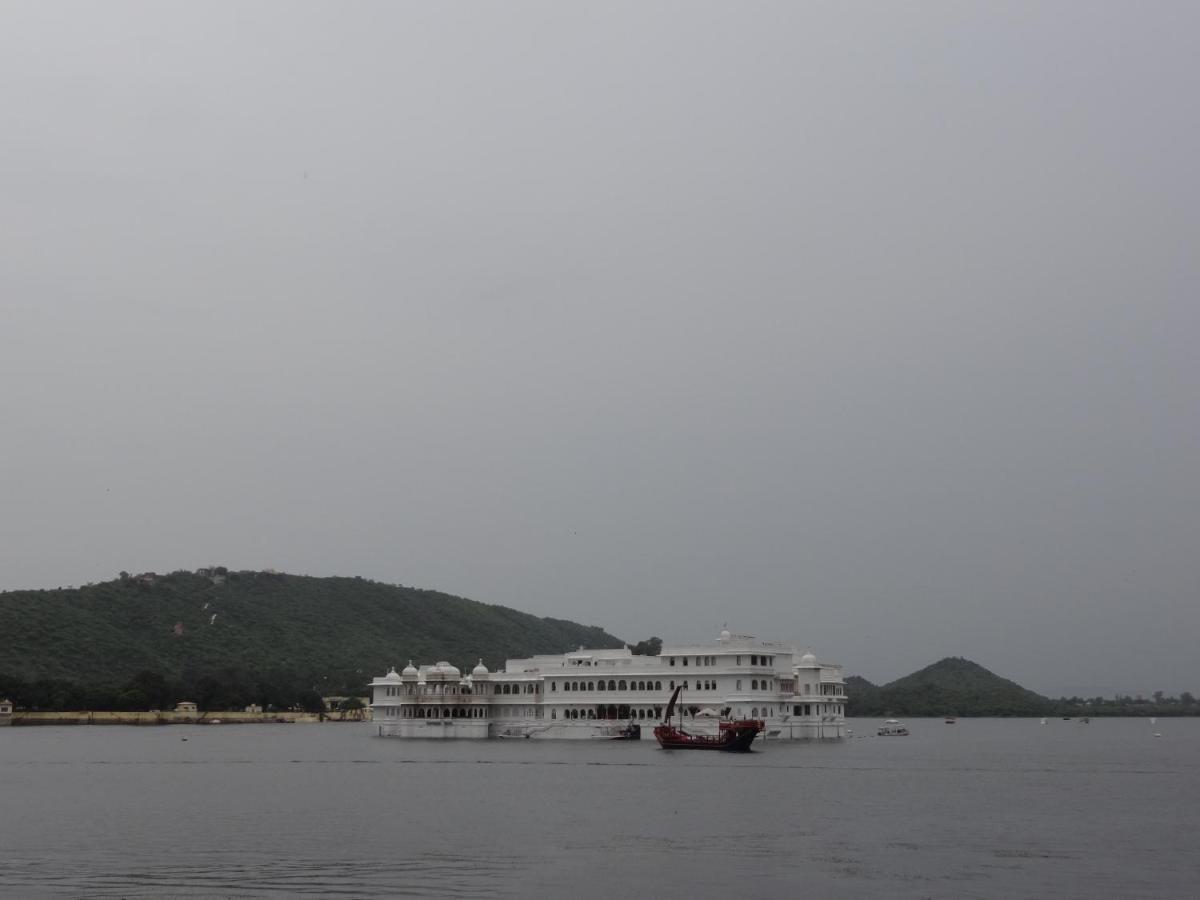 Raasleela Luxury Camp Hotell Udaipur Eksteriør bilde